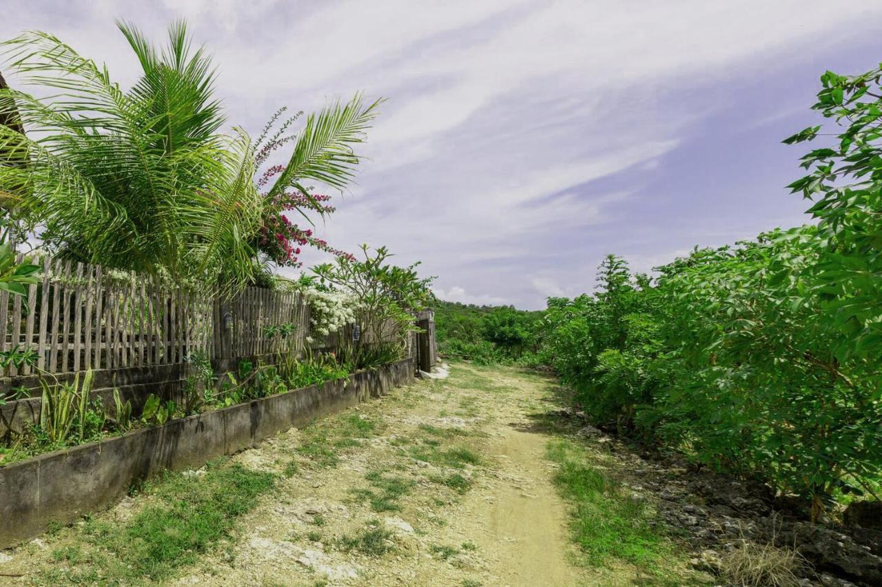 Отель Sunny Point Penida Ped Экстерьер фото